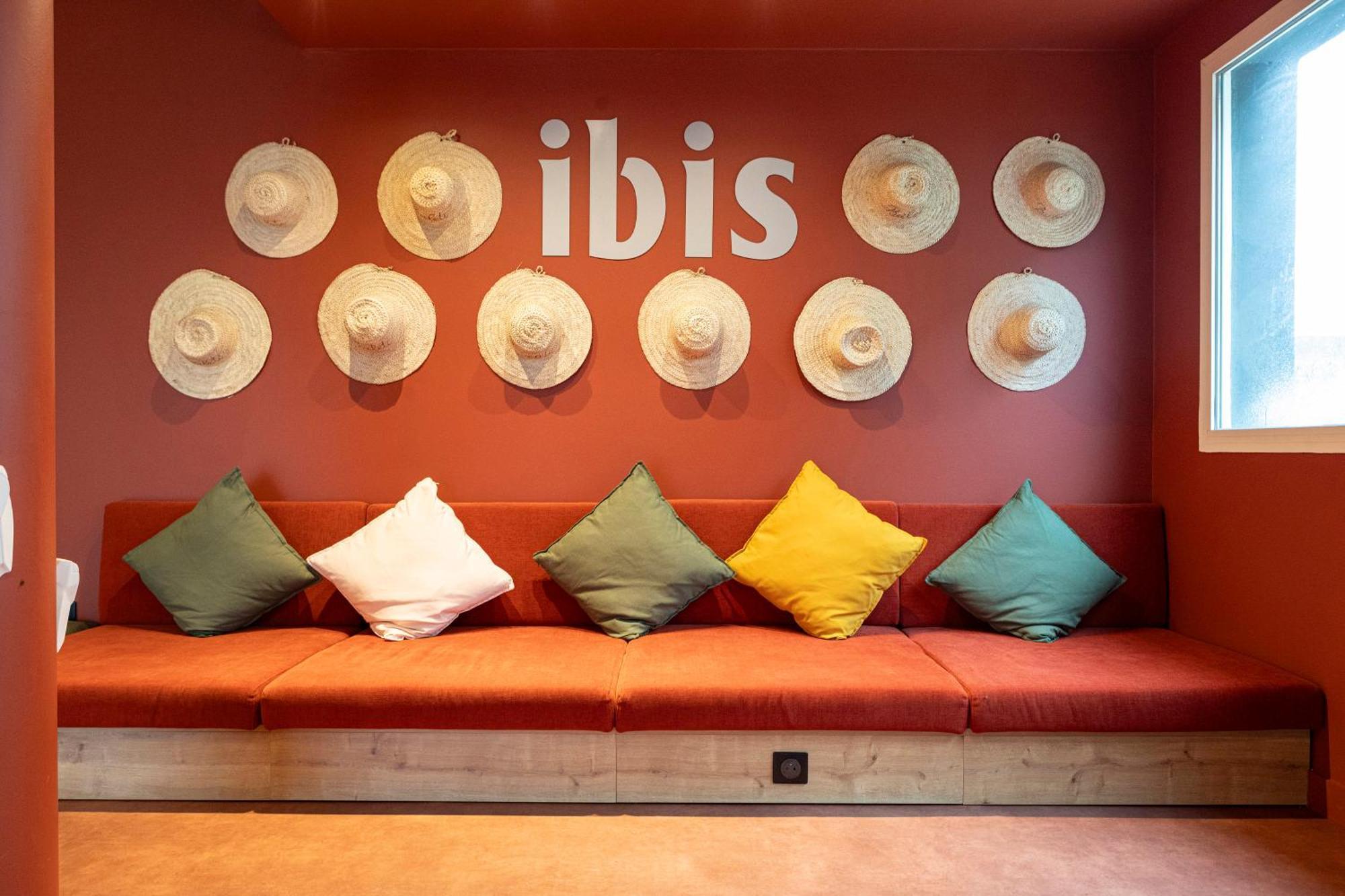 Hotel Ibis Istres Trigance Exteriér fotografie